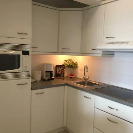 Studio One-o-one Apartment *